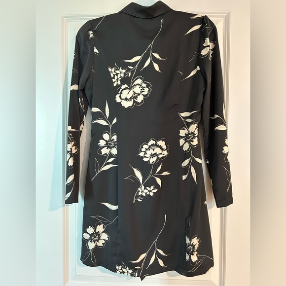 Saltwater Luxe - Raven Button Front Mini Dress size small - Picture 3 of 5